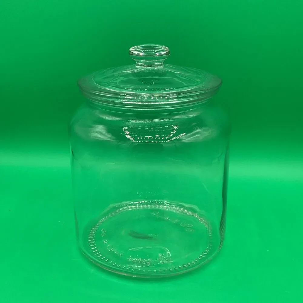 IKEA Vardagen Clear Jar with lid. EUC
